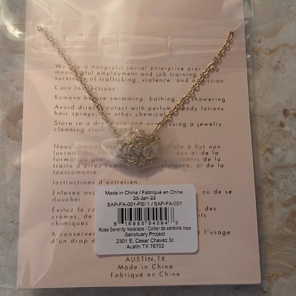 Sanctuary Project Rose Serenity Necklace NWT - Picture 2 of 4